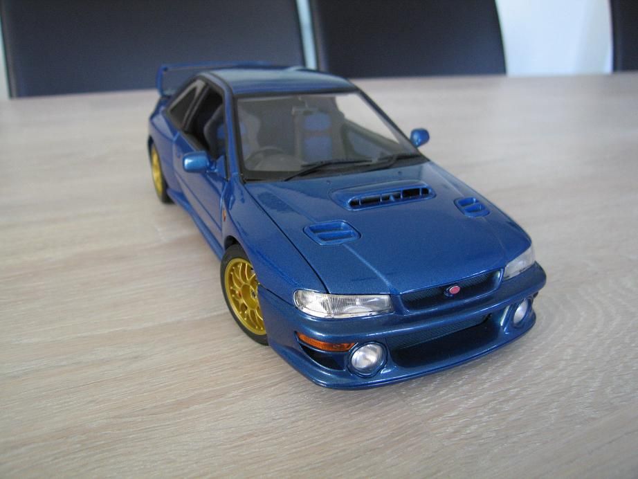autoart subaru 22b